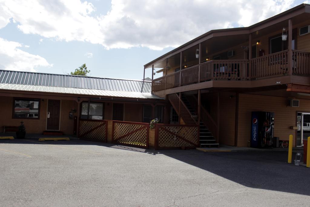Country Motor Inn Livingston Zewnętrze zdjęcie