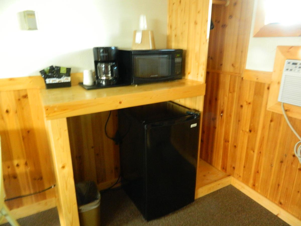 Country Motor Inn Livingston Zewnętrze zdjęcie