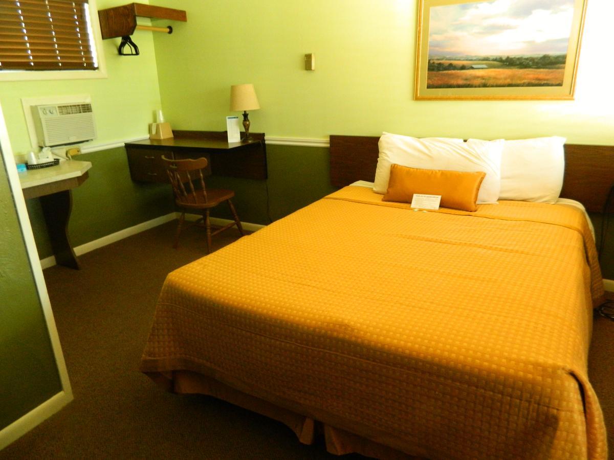 Country Motor Inn Livingston Zewnętrze zdjęcie
